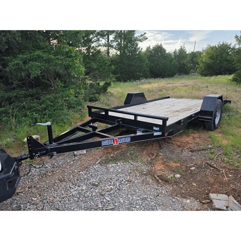 14 tilt trailer in Newalla, Oklahoma