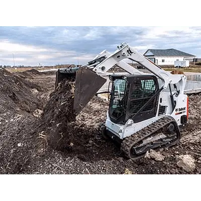 Bobcat T595 closed cab skid steer in Newalla, Oklahoma