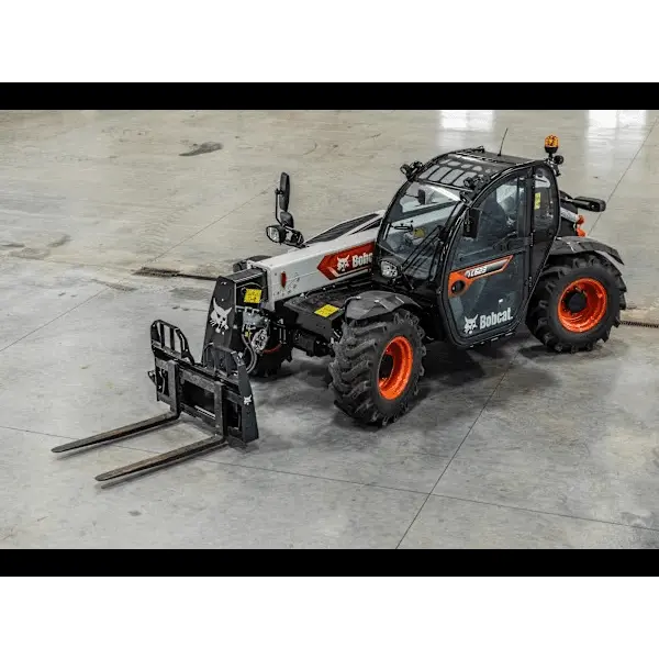 Bobcat TL623 telehandler in Newalla, Oklahoma